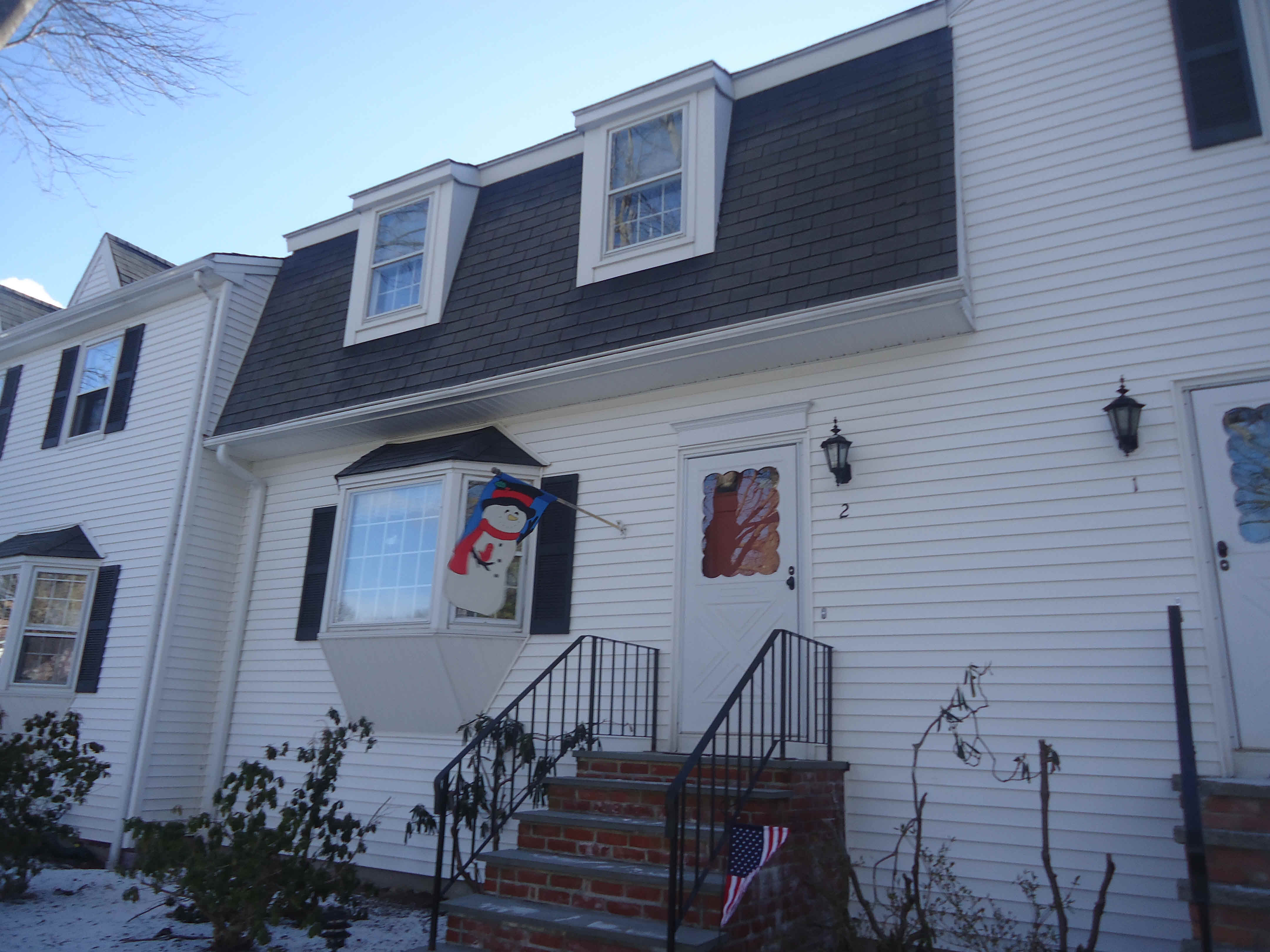 Building photograph for 2 BRIDGEWATER COMMON LN